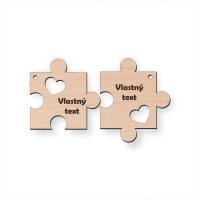 Personalizovateľný drevený prívesok pre pár – puzzle srdce s vlastným textom