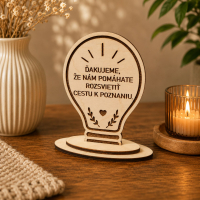 Drevené ocenenie s vlastným textom - Žiarovka poznania
