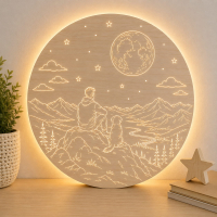 Drevená LED lampa - Muž so psom v horách pod mesiacom
