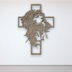 Drevený obraz na stenu - Ježiš na kríži pohľad hore